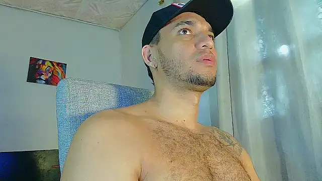 Snapshot of Jeff_Kent2 chatting on September 20, 2025, 2:00 pm Jeff Kent2 online show from September 20, 2025, 2:00 pm