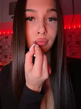 EricaWalls online show from February 28, 2025, 3:37 am