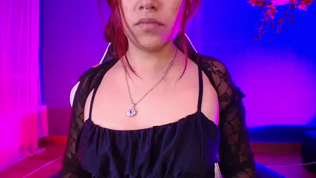 Snapshot of vanelope11 chatting on June 16, 2026, 2:44 am vanelope11 online show from June 16, 2026, 2:44 am