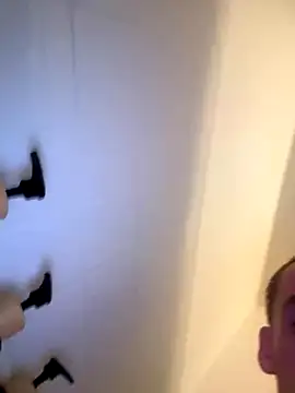 Snapshot of PeytonJohnn chatting on December 22, 2025, 2:50 pm PeytonJohnn online show from December 22, 2025, 2:50 pm