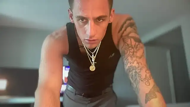 PeytonJohnn online show from September 24, 2025, 5:19 pm