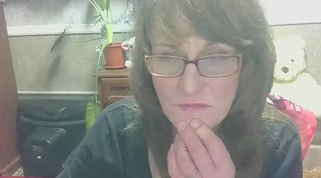 Manulyonok51 online show from January 10, 2025, 2:04 am