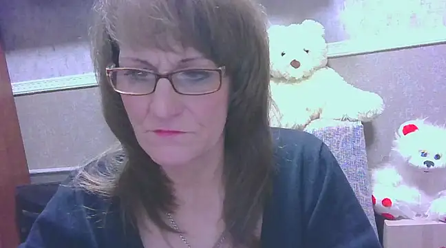 Manulyonok51 online show from March 4, 2025, 8:27 pm