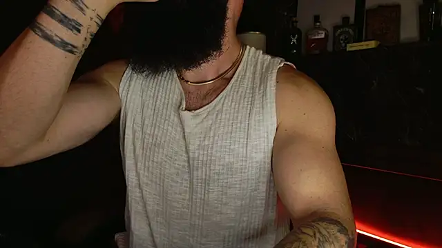 axxelrich  online show from November 21, 2025, 4:44 am