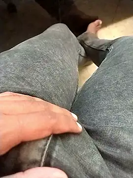 kunalmishra2003 online show from November 23, 2025, 5:17 am