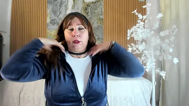 Danna topless online show from January 15, 2026, 12:08 pm