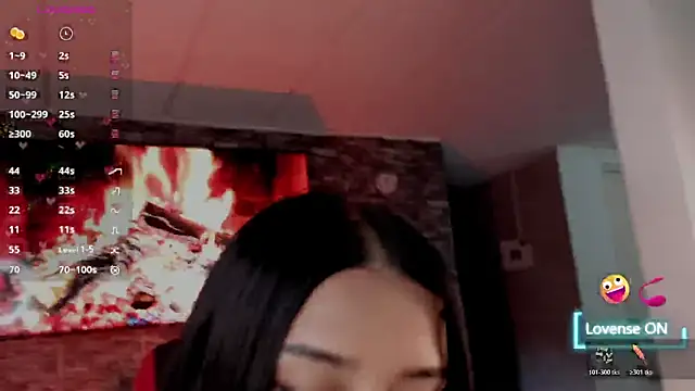 Charlotte greys online show from April 9, 2026, 10:49 pm