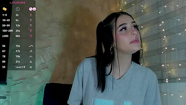 Charlotte greys online show from December 18, 2024, 5:59 am