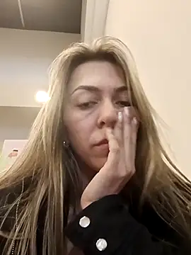 rachellboom online show from March 5, 2025, 9:37 pm