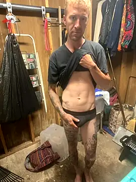 bentoverblonde online show from October 3, 2025, 1:34 pm