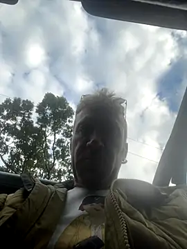 bentoverblonde online show from September 19, 2025, 12:53 pm