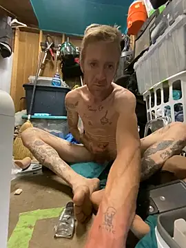 bentoverblonde online show from November 2, 2025, 3:06 pm