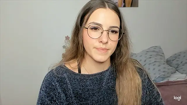 sophia euphoriaa online show from December 4, 2024, 6:49 am