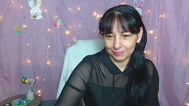 LiluGrants online show from April 15, 2026, 6:12 pm