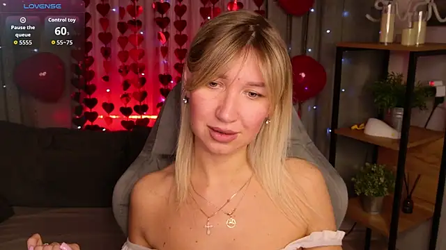 Snapshot of MilaBott chatting on February 10, 2026, 7:24 pm MilaBott online show from February 10, 2026, 7:24 pm