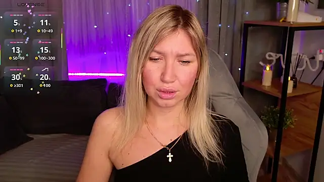 MilaBott online show from December 13, 2025, 8:04 pm