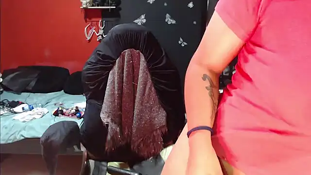 MaggaCass online show from February 6, 2025, 3:27 am