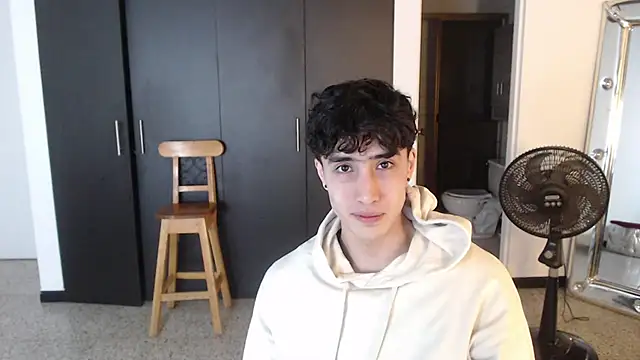 gojo satoru 18 online show from March 1, 2025, 12:01 pm