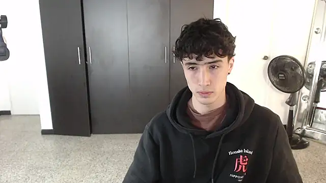 gojo satoru 18 online show from March 5, 2025, 11:49 am