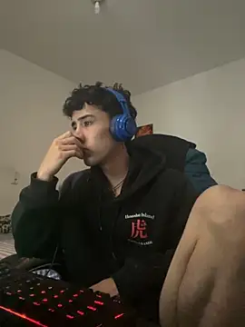 gojo satoru 18 online show from October 13, 2025, 5:03 pm