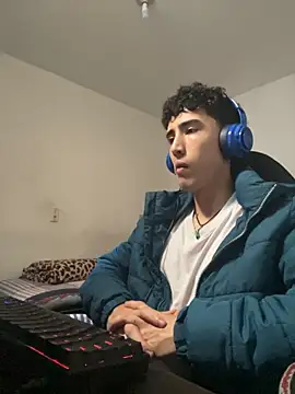 gojo satoru 18 online show from October 14, 2025, 3:34 pm