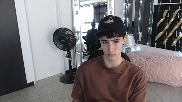 gojo satoru 18 online show from March 13, 2025, 12:02 pm