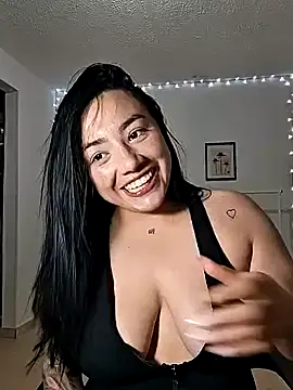 Snapshot of helena_smith chatting on March 19, 2025, 8:12 am helena smith online show from March 19, 2025, 8:12 am