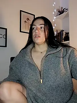 Snapshot of helena_smith chatting on February 8, 2025, 4:25 am helena smith online show from February 8, 2025, 4:25 am