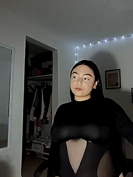 Snapshot of helena_smith chatting on March 13, 2025, 3:44 am helena smith online show from March 13, 2025, 3:44 am