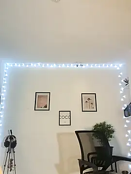 Snapshot of helena_smith chatting on December 20, 2024, 7:33 am helena smith online show from December 20, 2024, 7:33 am