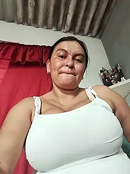 Horny-Mommy-Dirty online show from November 2, 2025, 12:54 pm