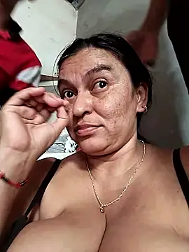 Horny-Mommy-Dirty online show from January 19, 2026, 3:27 pm