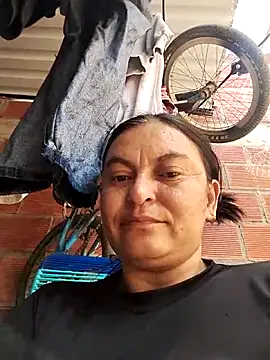 Horny-Mommy-Dirty online show from October 29, 2025, 4:06 pm