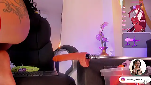 Juliett Adams  online show from October 17, 2025, 12:47 am