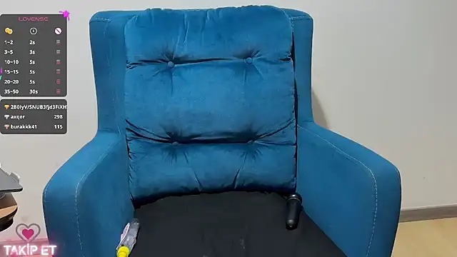 DreammGirlll online show from September 17, 2025, 11:18 pm