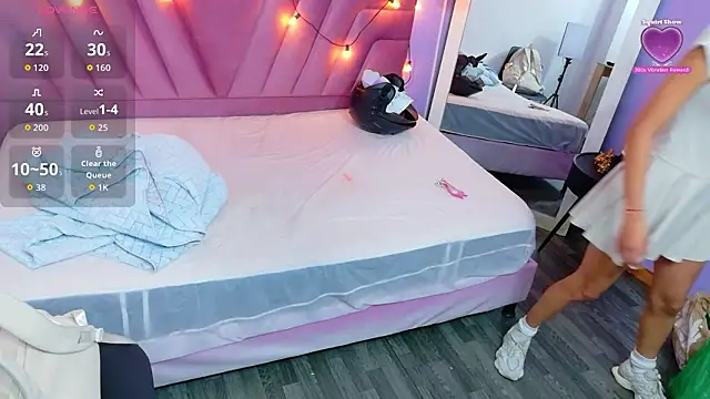 Beautifulskinny18 online show from February 27, 2026, 7:46 pm