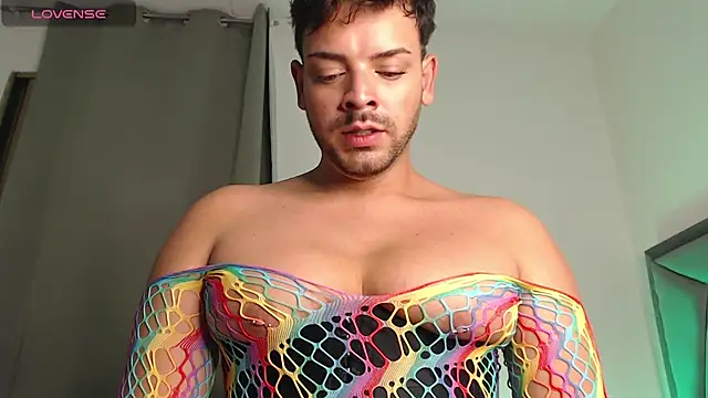 Logan cocky online show from September 19, 2025, 2:04 am