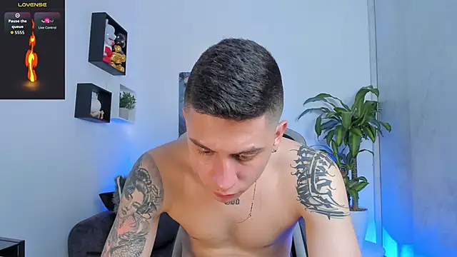 Yeiko Romero  online show from September 18, 2025, 8:28 am