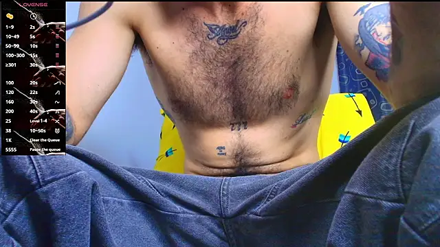 Thomass00 online show from March 9, 2026, 8:56 pm