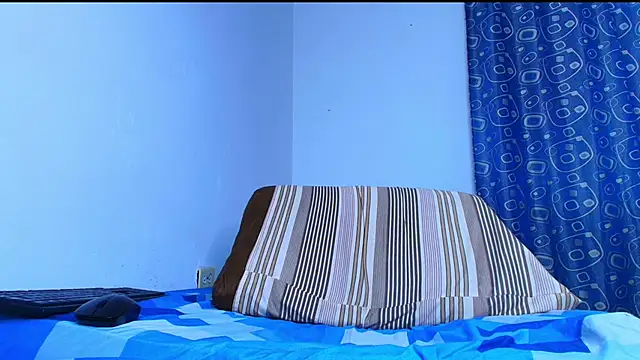 Thomass00 online show from March 30, 2026, 12:28 pm