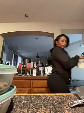 wynterheat online show from March 6, 2025, 10:26 pm