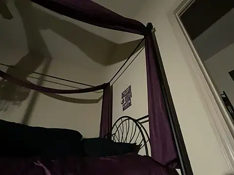 wynterheat online show from March 9, 2025, 11:03 am