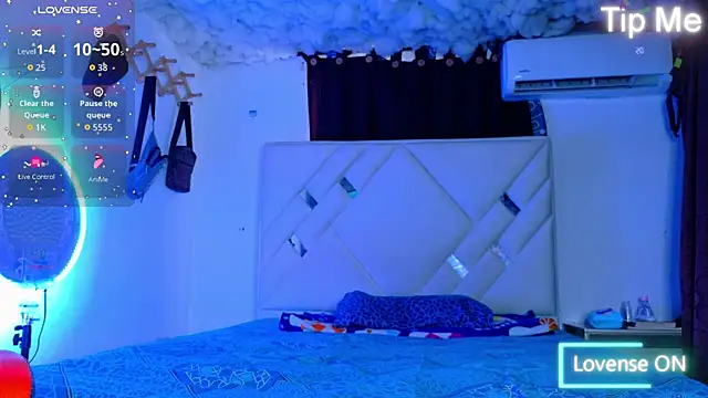 Rich boy01 online show from September 26, 2025, 2:24 pm