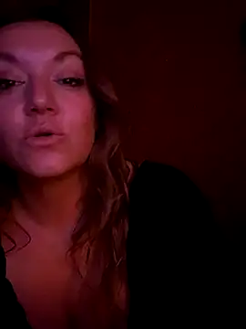 SummerV91 online show from September 9, 2025, 4:33 am