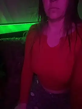 SummerV91 online show from February 17, 2026, 6:44 am