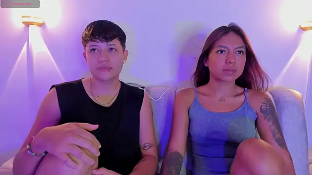 violet casper  online show from September 18, 2025, 4:04 am