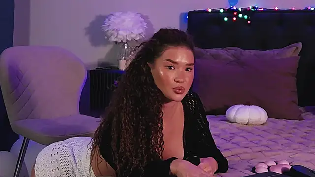 Snapshot of Denise_Garciia chatting on May 11, 2026, 4:04 pm Denise Garciia online show from May 11, 2026, 4:04 pm
