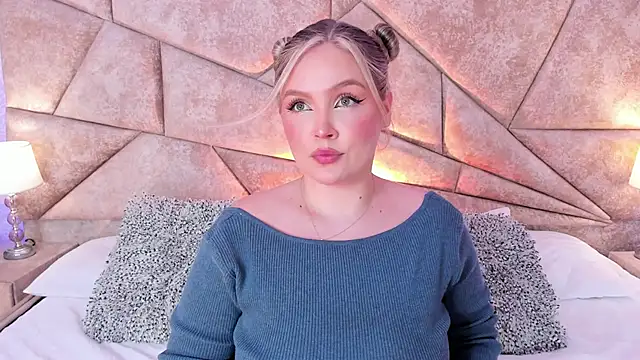 Snapshot of GaiaBaker chatting on March 15, 2025, 5:08 am GaiaBaker online show from March 15, 2025, 5:08 am