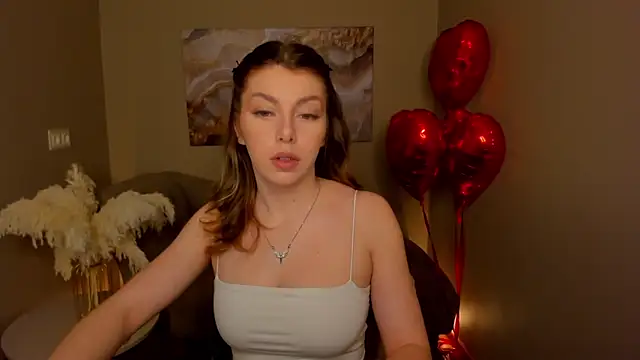 MollyMeltorr online show from February 8, 2026, 11:57 pm