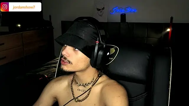 JordanShow online show from September 14, 2025, 7:14 pm